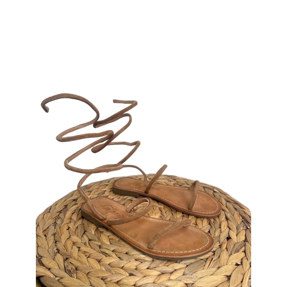 Free People Sandal Havana Taupe Suede Leather Gladiator Ankle wrap Boho festiva - Picture 4 of 8